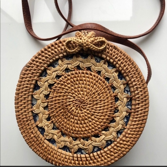 Boho Chic Rattan Bag - Picture 2 of 5